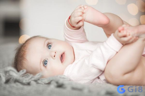 Mơ thấy em bé sơ sinh dự báo điều gì?