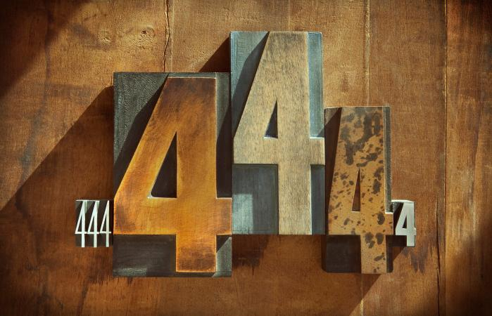 Con số may mắn của tuổi mậu ngọ phong thủy