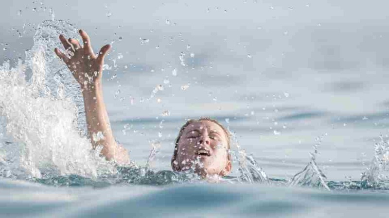 mơ người chết đuối đánh con gì gi88