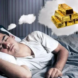 Chi tiết ý nghĩa giải mã giấc mơ thấy người khác cho vàng theo tình huống