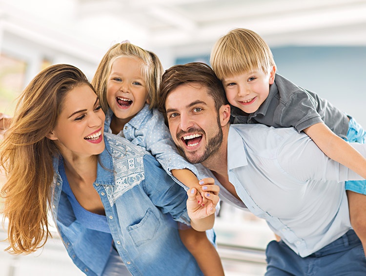 Mơ gặp người thân luận ra con số đề và điềm báo gì? Hãy cùng gi88 tìm hiểu.