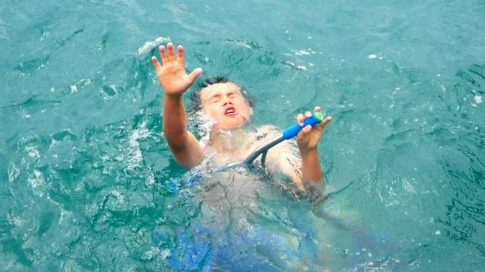 Người chết đuối đánh con gì? Giải mã chiêm bao chuẩn 100%