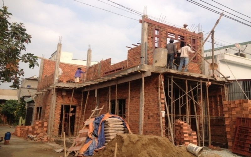 Mơ thấy người khác xây nhà danh con gi? Cùng gi8 giải mã ngay