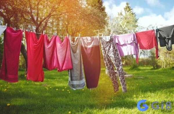 Mơ thấy đang phơi quần áo cho người đã khuất hãy cẩn thận đó là điềm xấu Mơ thấy đang phơi quần áo cho người đã khuất hãy cẩn thận đó là điềm xấu