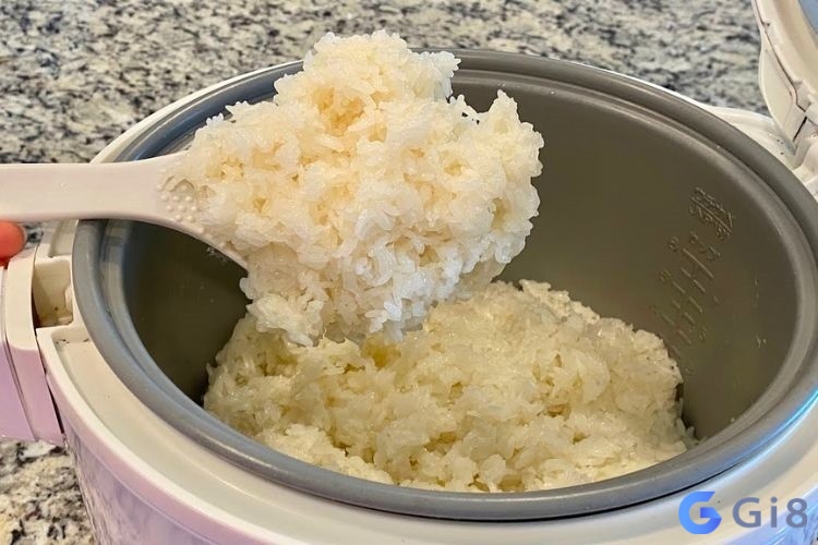 Nằm mơ thấy ăn xôi bị hỏng là một lời nhắc nhở bạn không nên tham lam Nằm mơ thấy ăn xôi bị hỏng là một lời nhắc nhở bạn không nên tham lam