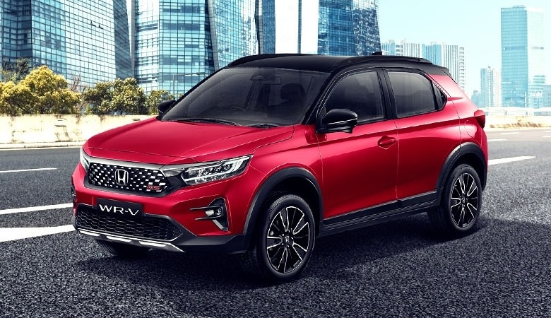 Mơ thấy xe ô to đánh con gì? 10+ điềm báo lành dữ