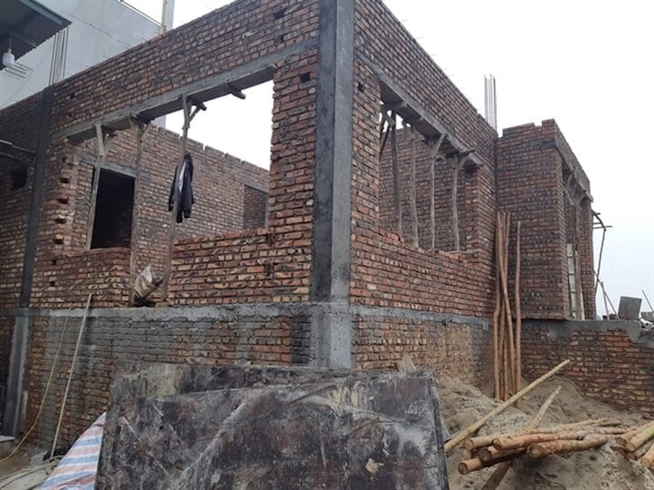 Mo thay xay nha điềm báo gì? Gợi ý số đề nào may mắn?