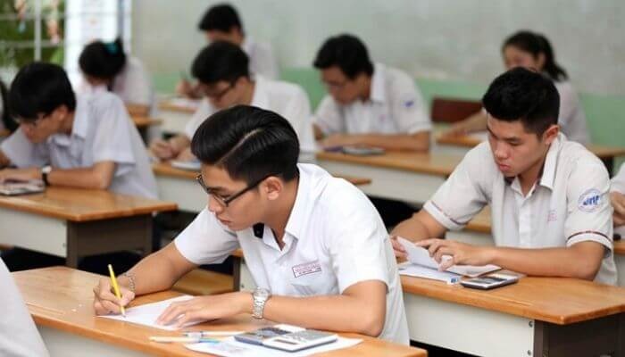 Nằm mơ thấy đi học lại số đề gì? Điềm báo như thế nào?