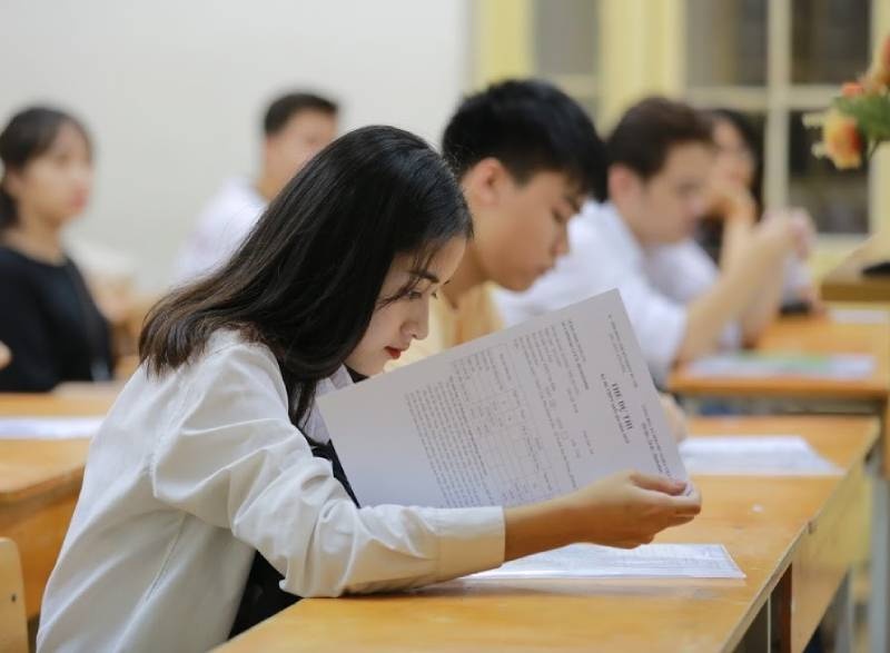 Mơ đi học lại: Giải mã điềm báo và số đề chuẩn phía sau