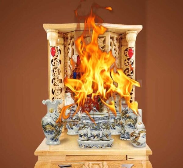Mơ thấy bàn thờ thần tài bị phá phải làm gì? Đánh số mấy?