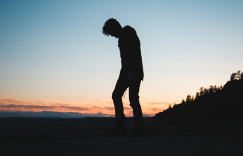 Mơ thấy anh trai đã mất đánh con gì? Giải mã con số linh ứng