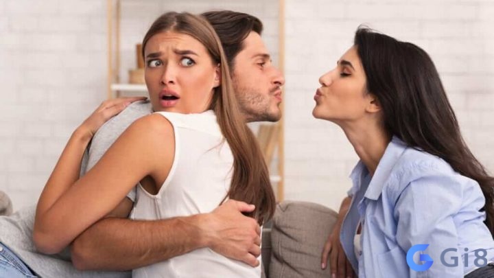 Mơ chồng kết hôn với người khác nhắc bạn hãy mở lòng 