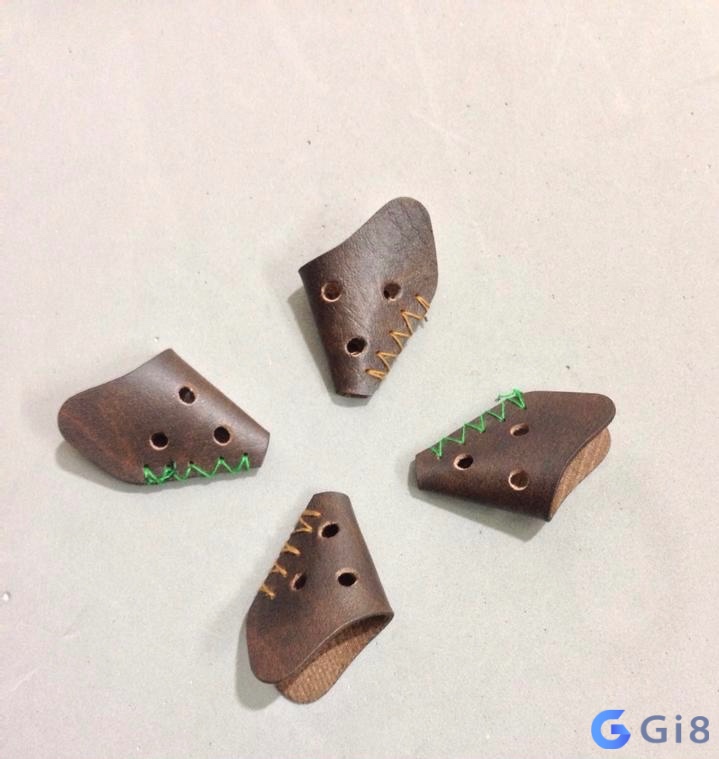 Bịt mỏ gà chọi cải tiến kết hợp chất liệu với thiết kế thông minh, dễ điều chỉnh, mang lại sự thoải mái cao, giá cao hơn Bịt mỏ gà chọi cải tiến kết hợp chất liệu với thiết kế thông minh, dễ điều chỉnh, mang lại sự thoải mái cao, giá cao hơn