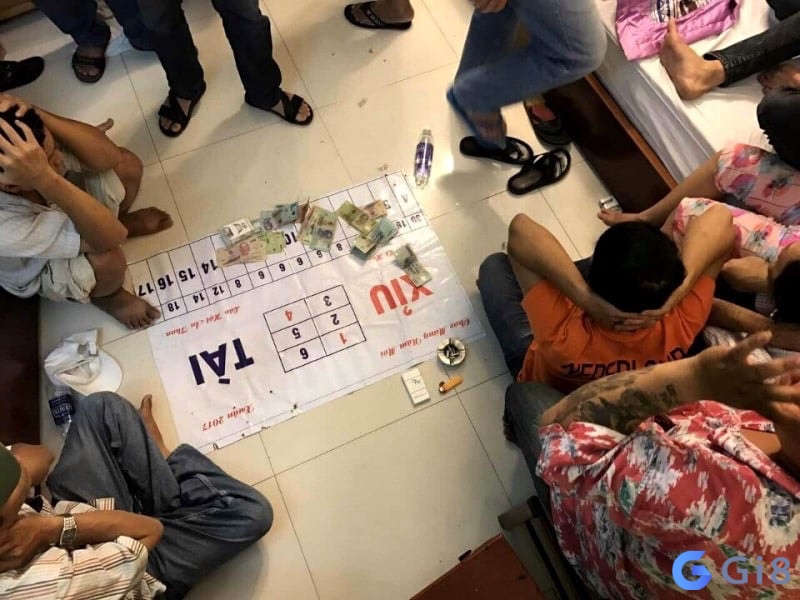 Trò chơi Tài Xỉu là gì từng là trò chơi dân gian mang ý nghĩa gắn kết và giải trí trong các dịp lễ hội. Trò chơi Tài Xỉu là gì từng là trò chơi dân gian mang ý nghĩa gắn kết và giải trí trong các dịp lễ hội.