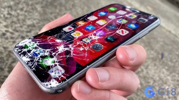 Nằm mơ điện thoại hỏng đ&aacute;nh con g&igrave; nếu điện thoại chỉ nứt chứ chưa hỏng?