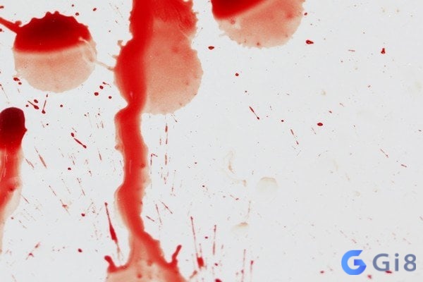 Mơ thấy m&aacute;u kinh d&iacute;nh &aacute;o l&agrave; lời nhắc cẩn thận ở chỗ l&agrave;m, mơ thấy m&aacute;u kinh đ&aacute;nh con g&igrave;