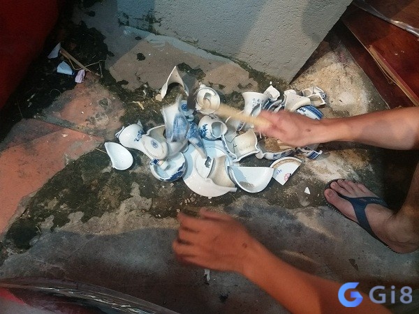 Mơ thấy bàn thờ bị đổ và đồ cúng trên bàn vỡ tan tành thì nhớ cẩn thận lời ăn tiếng nói của bạn nhé