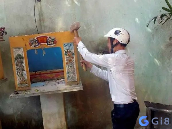 Nếu mơ thấy bàn thờ bị đổ nhưng sau đó được dựng lại đó là dấu hiệu tích cực - bạn sẽ mau chóng vượt qua khó khăn