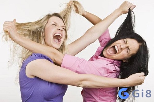 Nằm mơ thấy cãi nhau với bạn thân tới mức đánh nhau - nhớ học cách kiềm chế bản thân hơn nữa nhé