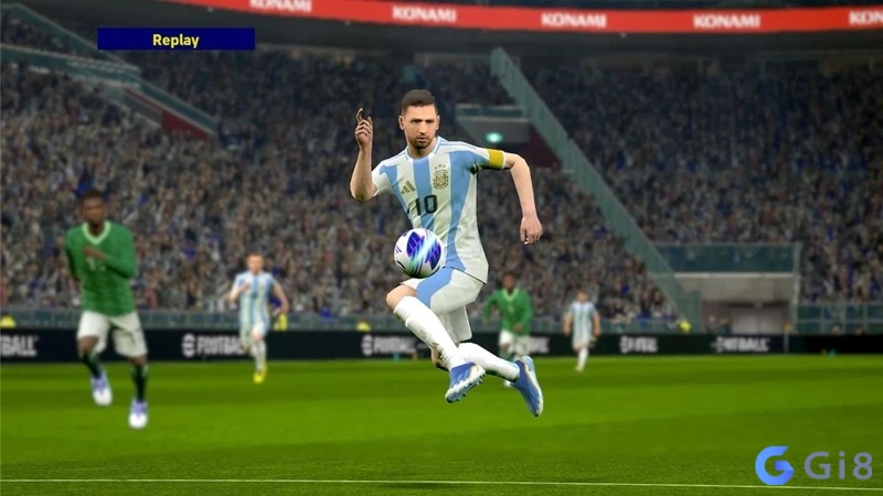 eFootball 2024 trên Android với cầu thủ thi đấu trong sân vận động