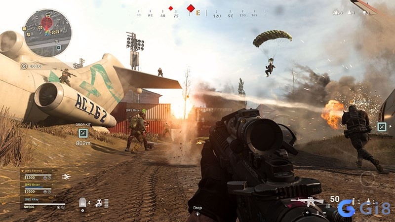 Đội đặc nhiệm đang giao tranh trong chế độ Battle Royale trên bản đồ rộng
