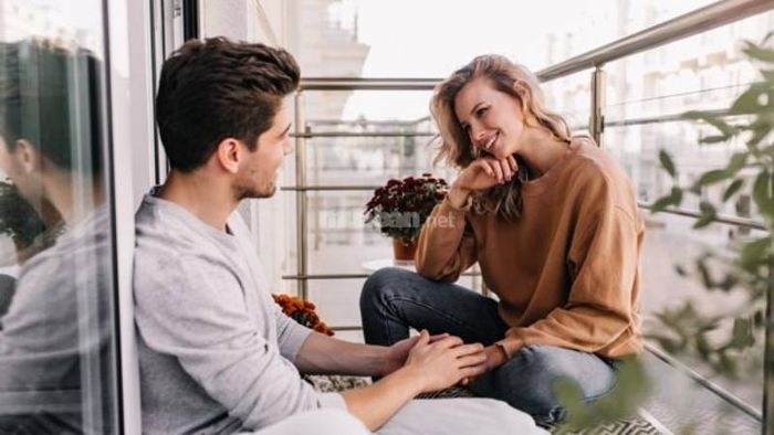 Mơ thấy crush nói chuyện với mình là điềm báo gì? Đánh con gì?
