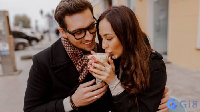 Giấc mơ thấy crush thích người lạ thể hiện cho sự mất kiểm soát trong bạn