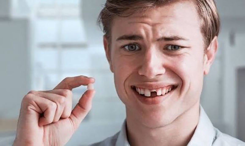 Nằm mơ thấy gãy răng đánh số mấy? Điềm báo lành hay dữ?