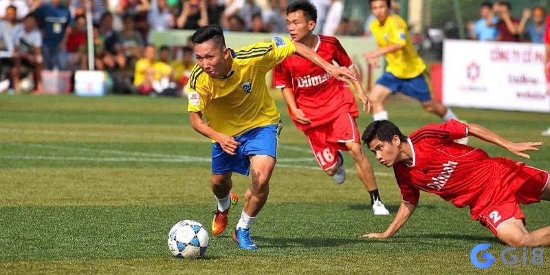 Giải mã giấc mơ thấy đá bóng đánh con gì cùng các điềm báo liên quan
