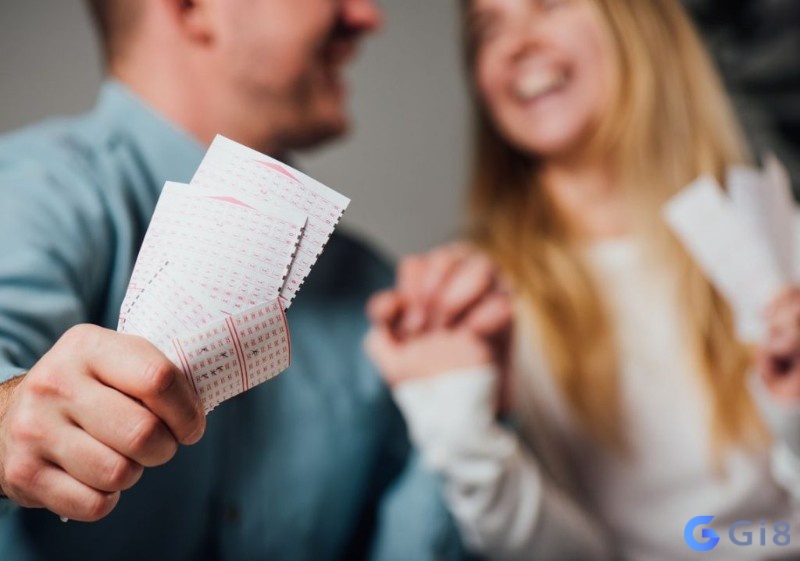 Giấc mơ thấy người khác trúng số thể hiện cho sự yêu quý của bạn với những người xung quanh