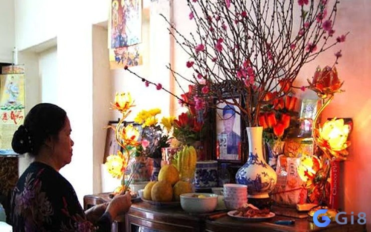 Giấc mơ thấy thắp nhang cho người lạ có nhiều ý nghĩa quan trọng với bạn